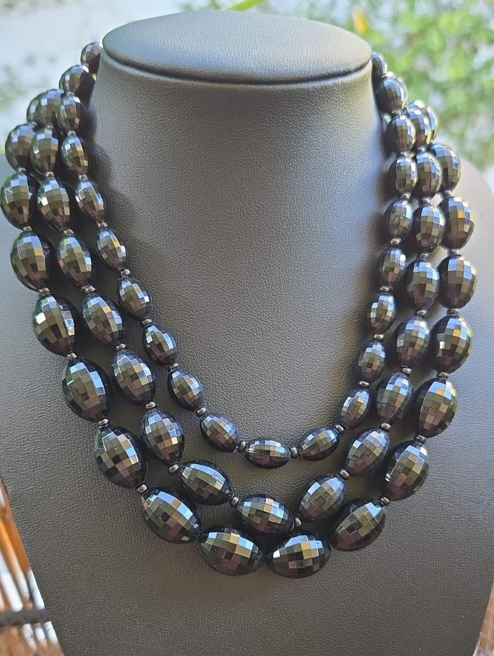 Germany Classic Multi-Strand Faceted Acrylic Bead Necklace - Black